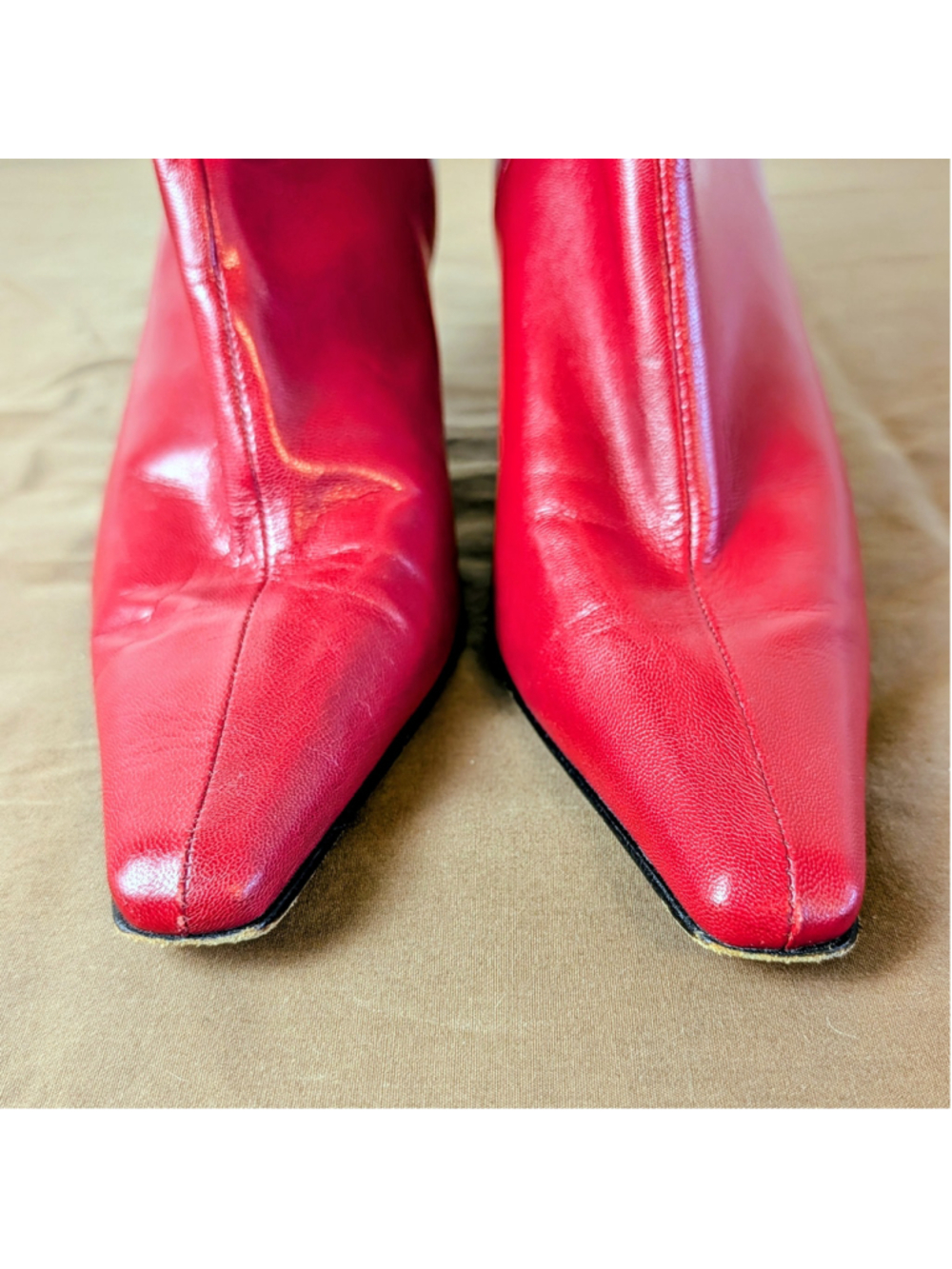 Vintage Antonio Melani Red Leather Pointed Toe Ankle Boots Y2K Gold Zip 7.5 - Picture 5 of 14